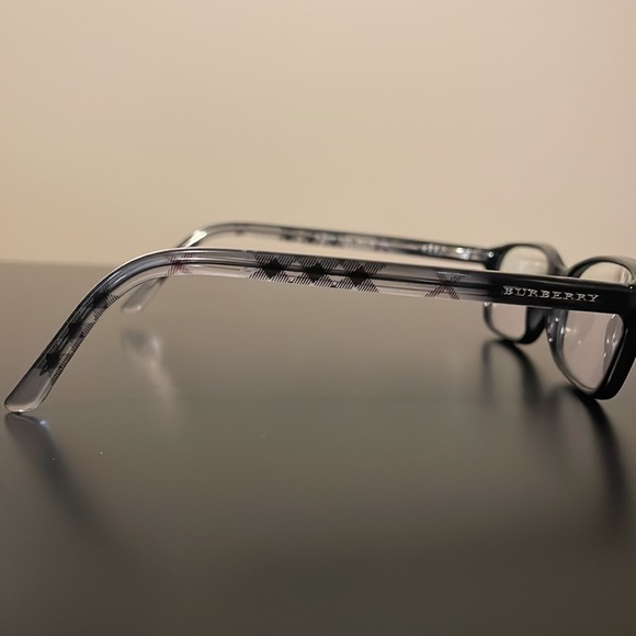 Burberry Frames B 2073 Like New! - Picture 5 of 7